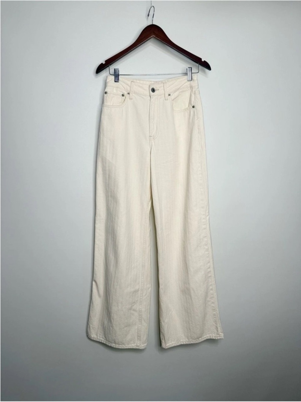 A&F Women's the Wide Leg high rise Jeans in Cream 26 Long Curve Love